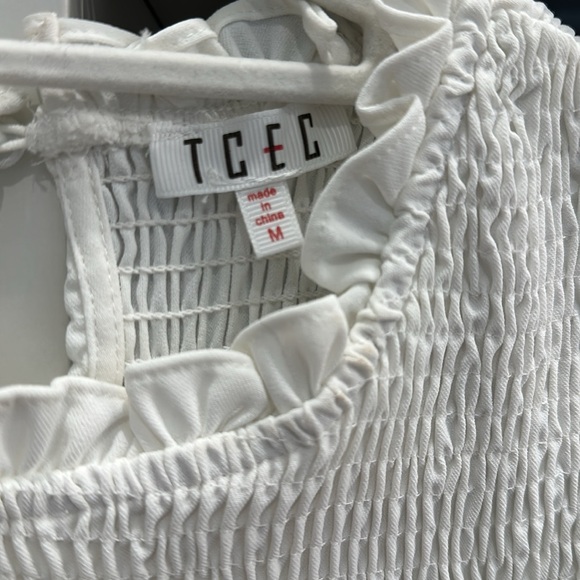 TCEC bubble sleeve blouse - Picture 2 of 4